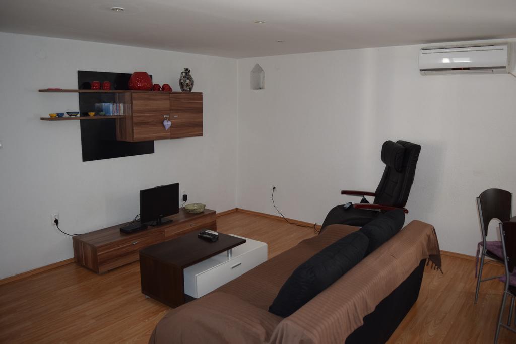 Apartment Klara Šibenik Quarto foto