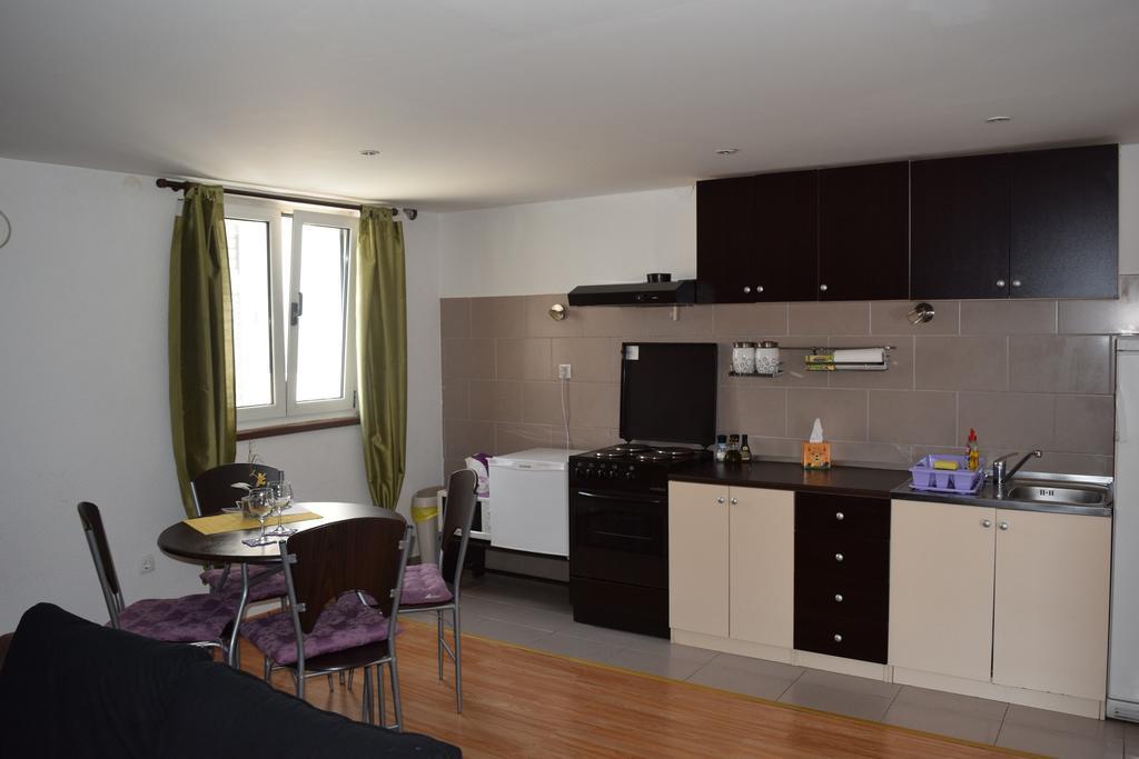 Apartment Klara Šibenik Quarto foto